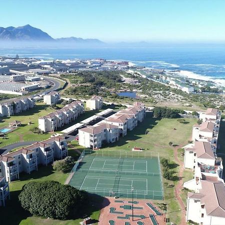 Hermanus Beach Club Apartment Exterior photo