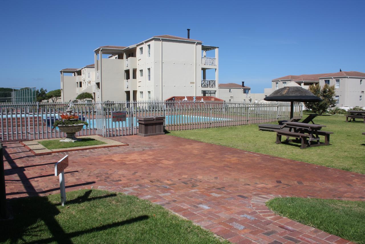 Hermanus Beach Club Apartment Exterior photo