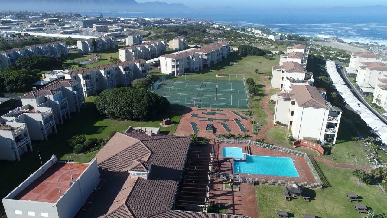 Hermanus Beach Club Apartment Exterior photo