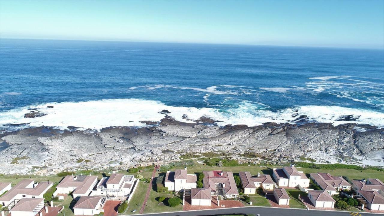 Hermanus Beach Club Apartment Exterior photo